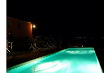 Italie Privát Certaldo, Extérieur